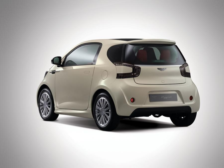  Aston Martin Cygnet Concept 2009 года  (фото 4 из 13)